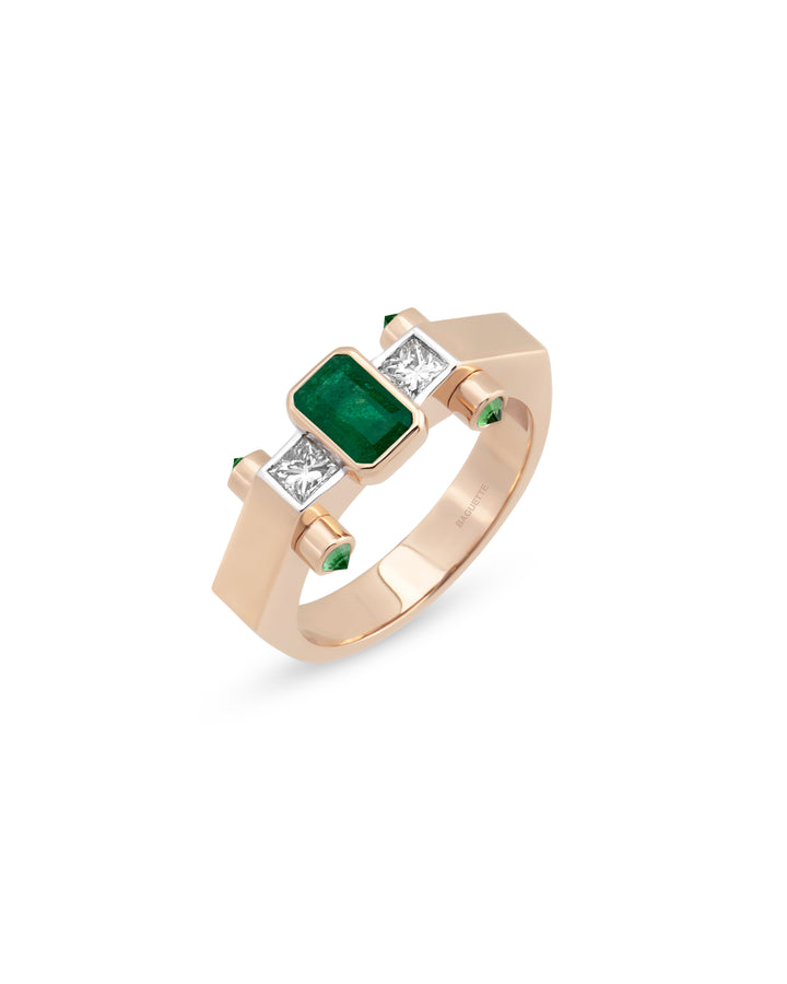 Janet Nova Emerald Yüzük