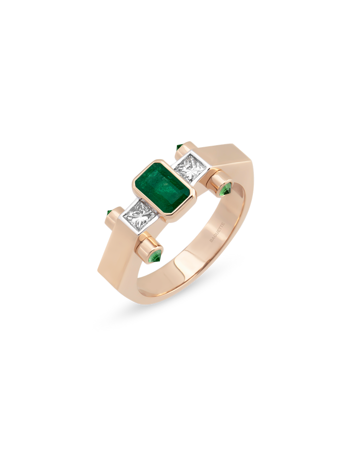 Janet Nova Emerald Yüzük