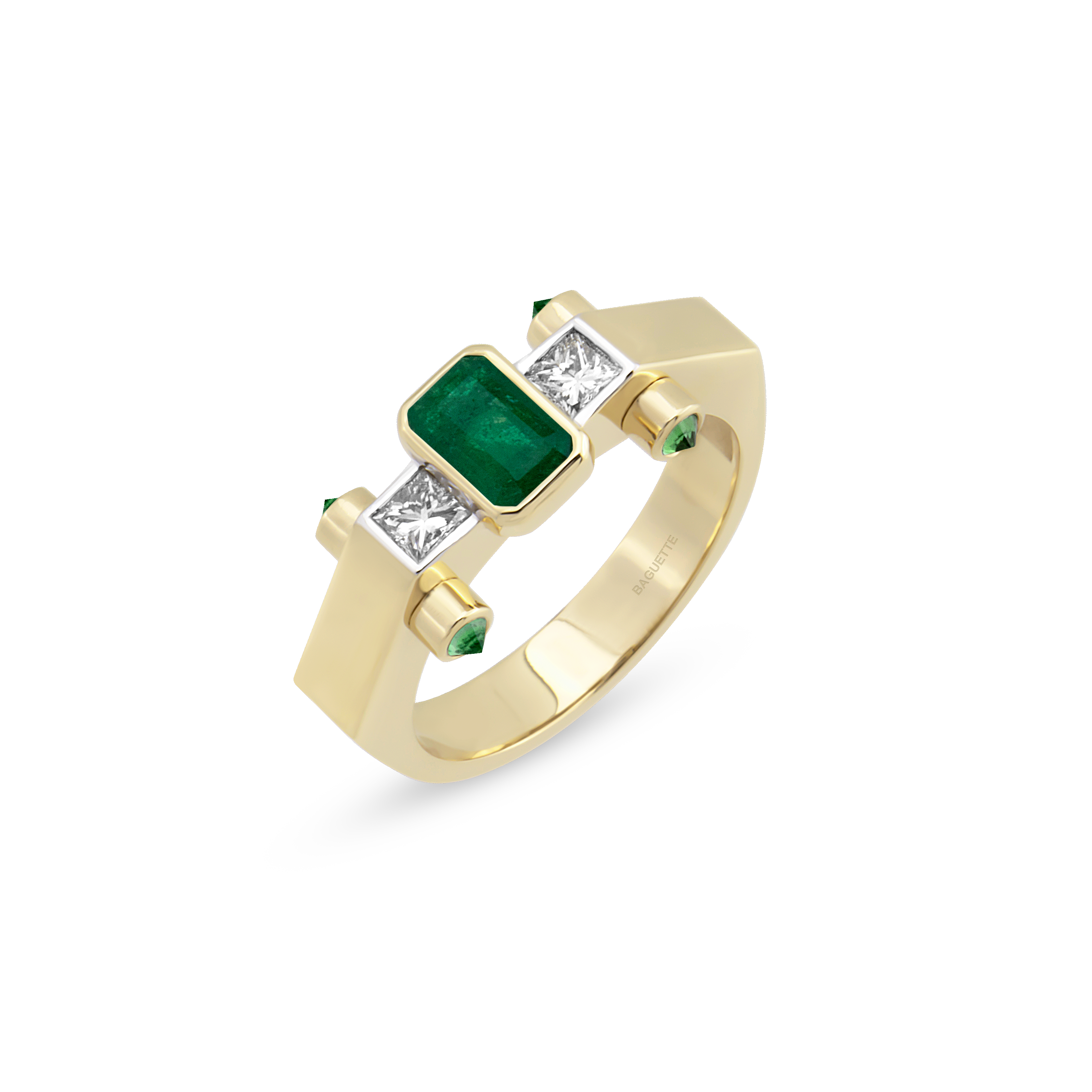 Janet Nova Emerald Yüzük