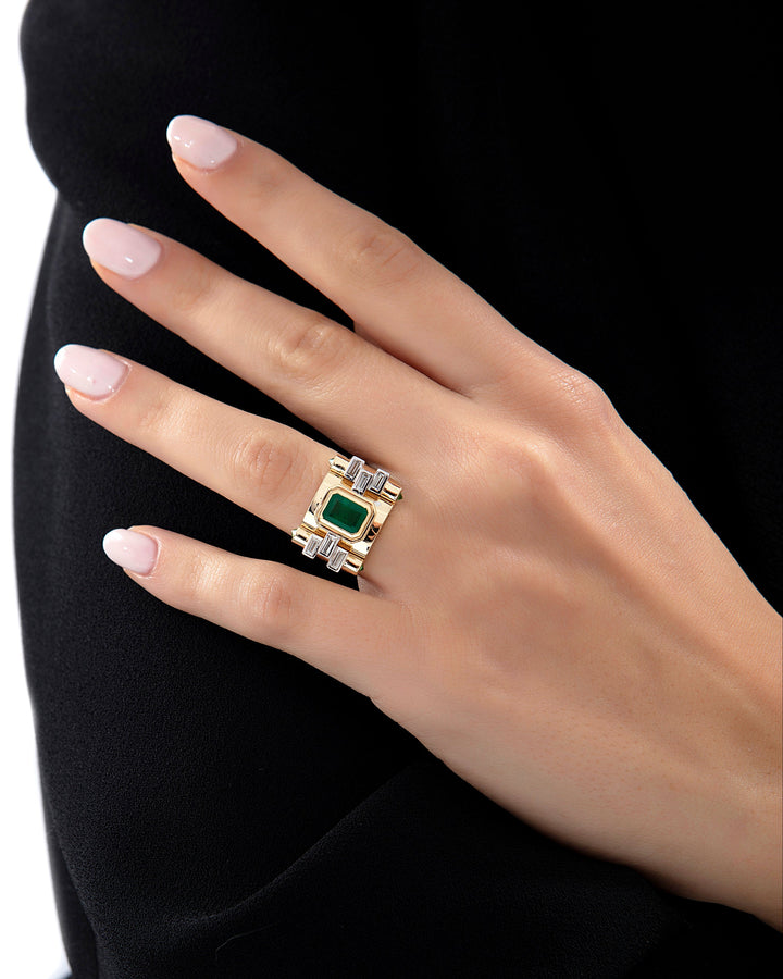 Greta Emerald Yüzük
